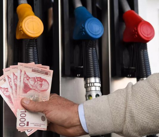 Pojeftinilo gorivo, objavljene nove cijene