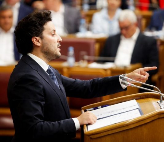 Abazović: Glasaćemo za razrješenje Đukanovića