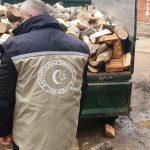 CHR Hajrat sprovodi akciju podjele drva za ogrijev porodica slabijeg materijalnog stanja