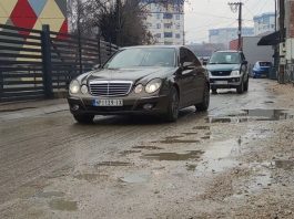 Makadamske ulice u Novom Pazaru čekaju asfalt, prvo počinje “krpljenje” rupa