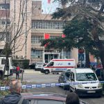 Eksplozija u Osnovnom sudu u Podgorici – poginula osoba koja je aktivirala bombu, sedmoro povrijeđeno