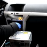 Kokain sakrio u rukavici: Evo kako su vešti policajci u Novom Pazaru razotkrili dilere