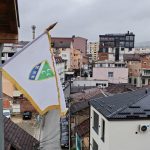 Bošnjački bajrak na kućama i zgradama u Sandžaku (Foto)