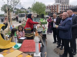 “Reuda” organizovala humanitarnu prodajnu izložbu ručnih radova