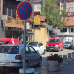 Maloljetnica, bez vozačke, udarila ženu na pješačkom prijelazu