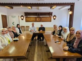 20 godina mature četvrte generacije Ženske medrese