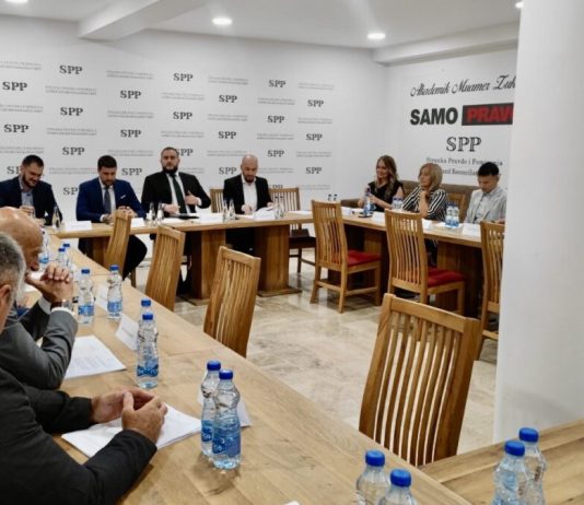 Predsjedništvo jasno definisalo ideološku orjentaciju stranke i oštar odgovor grupi disidenata