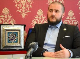Zukorlić za AA: Srebrenica je crvena linija i pitanje oko kojeg se svi Bošnjaci moraju složiti