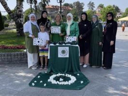 Ženska mreža SPP širom Sandžaka “Cvjetovima Srebrenice” uz porodice žrtava