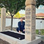 Postavljeni nišani na mezaru rahmetli muftije Zukorlića