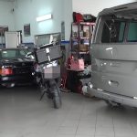 MUP: Uhapšena kriminalna grupa koja je krala luksuzne automobile u EU, pa ih prodavala u Srbiji (VIDEO)