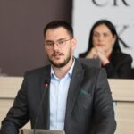 Novi Pazar: Vlada Srbije postavila privremeni organ uprave – Edin Numanović ispred SPP-a