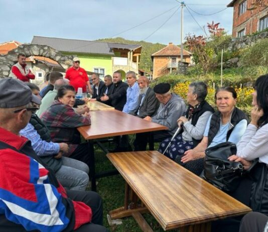 Zukorlić obišao bošnjačka naselja u Priboju