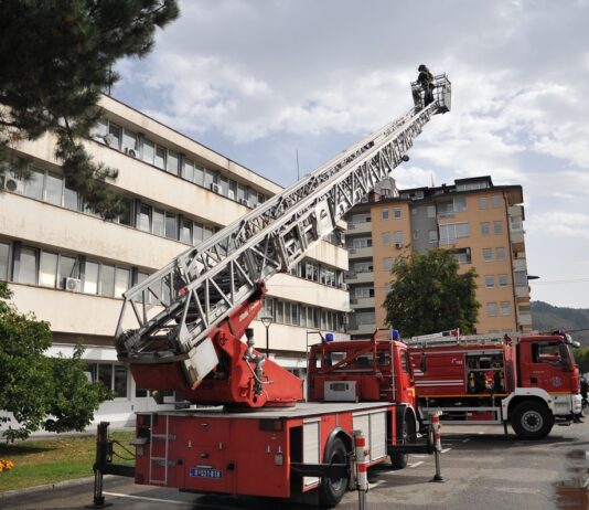 BNV pozvalo Bošnjake da se prijave na konkurs za vatrogasce