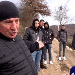 Mještani Trnave – Davimo se u blatu na put povuzuje dvije džamije (VIDEO)
