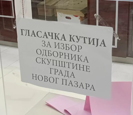 Biračka mjesta u Novom Pazaru i Sjenici otvorena na vrijeme