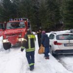 PETOČLNA PORODICA IZ NOVOG PAZARA SPASENA NA JELOVICI – Među njima trudnica i dvoje maljoletne djece (FOTO)