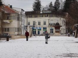 Topla zima u Sjenici: Promjene vremenskih uslova iznenadile lokalno stanovništvo