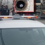 EKOLOŠKA KATASTROFA – Pazarac u kišnicu ispustio 200 litara motornog ulja