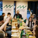 Usame Zukorlić priredio iftar jetimima Pazara