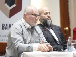 Na Ahiret preselio akademik Dževad Jahić