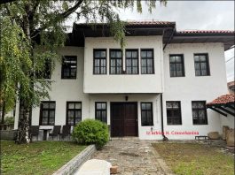 „Novopazarski komunisti su mojem ocu Ali-begu Ćoroviću oteli kuću i pretvorili je u Muzej“