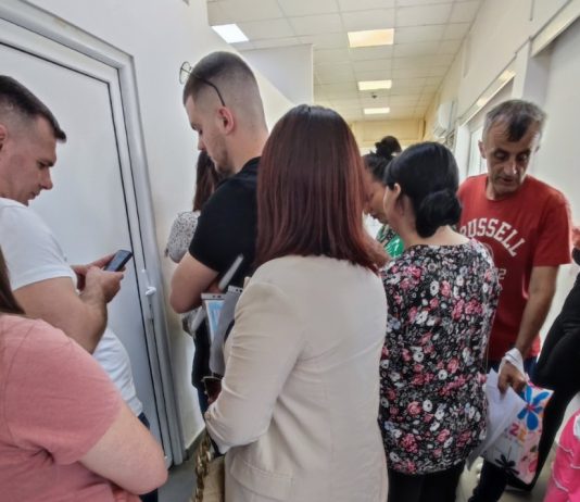 Velike gužve za lična dokumenta, evo kad su prvi slobodni termini (VIDEO)