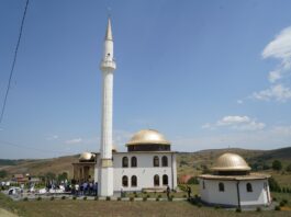 Poseban dan za Pešter – Svečano otvorena džamija u Tuzinju
