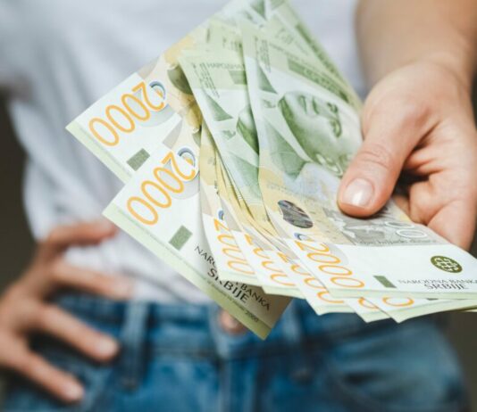 Minimalac u 2025. iznosiće 460 eura, odluka donijeta dogovorom