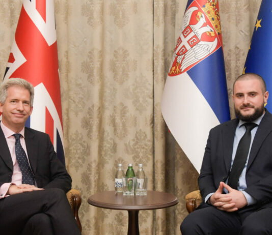 Britanski ambasador posjetio ministra Zukorlića: Fokus na regionalnu saradnju i autoput Beograd-Sarajevo