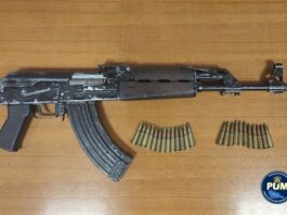 Policija u vikendici u Tutinu otkrila automatsku pušku s tri okvira – oružje odmah poslato na vještačenje