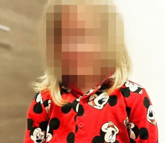 Babo male Džejne se oglasio novom potresnom porukom – Ja tugu svoju pred Allaha iznosim