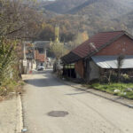 Tragedija u Novom Pazaru: Preminulo dijete, pronađeno napolju u lošem zdravstvenom stanju