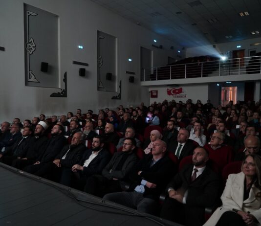 Opština Sjenica obilježila Dan Sandžaka premijerom dokumentarnog filma ‘Bošnjaci između dva svjetska rata’