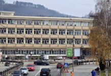 Preko 1.000 zaposlenih Opštini – Za plate milion i po eura