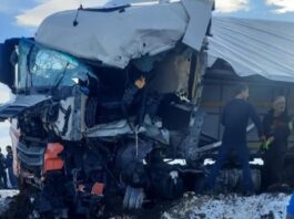 Vozač kamiona u komi, dvije osobe se oporavljaju: Poznato stanje povređenih i teškoj nezgodi