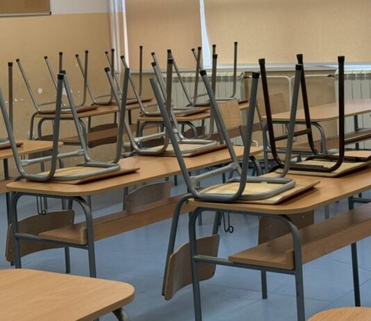 Produžetak školske godine: Od pet dana u osnovnim školama, do 25 u gimnazijama