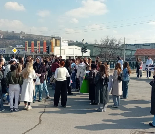 Blokirane raskrsnice na Ćeremidžinici