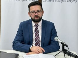Zecirović: SDA je marionetska stranka režima Aleksandra Vučića koja glumi opoziciju!