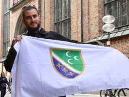 Zukorlić: Zastava Bošnjaka Sandžaka zakonski priznata i ravnopravna