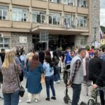 Studenti zasuli opštinu jajima – Raskid ugovora ili novi protest (VIDEO)