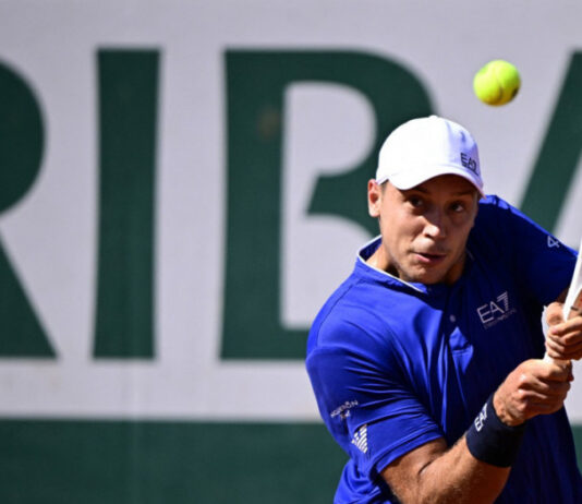 Hamad kao furija do osmine finala!