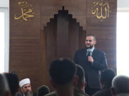 Ministar Zukorlić posjetio džemat Veliki Rit u Novom Sadu