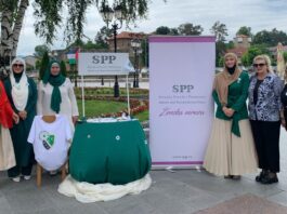 Podjelom Srebreničkih cvjetova Ženska mreža SPP-a obilježila 30 godina od genocida u Srebrenici