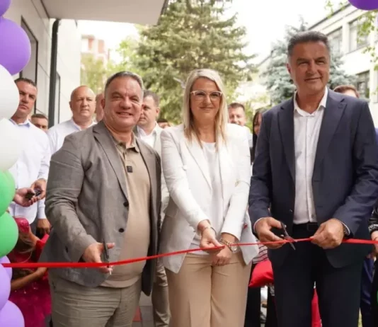 Ministar prosvete otvorio vrtić “Naše dete”, većina novinara nije pozvana