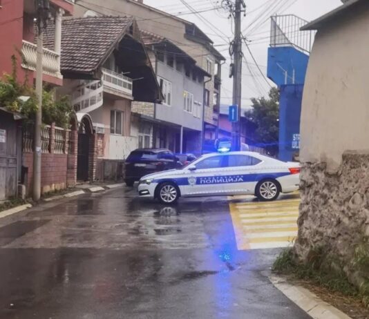 Novi Pazar: Dojava o bombama u većini osnovnih škola, učenici nisu pohađali prvu smjenu