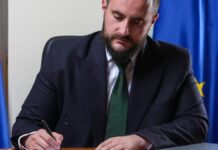 Zukorlić podnio zvaničnu inicijativu da tri dana Ramazanskog i četiri dana Kurbanskog bajrama budu neradni