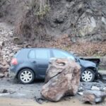 Brdo se srušilo u blizini Baljevca – automobil potpuno smrskan