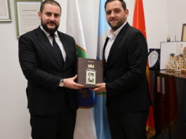 Ministar Zukorlić u Gusinju – Posjetio predsjednika Opštine