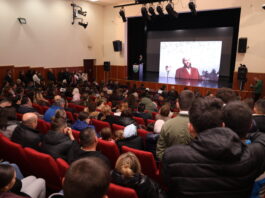Projekcija dokumentarnog filma „Muftijin amanet“ u Gusinju